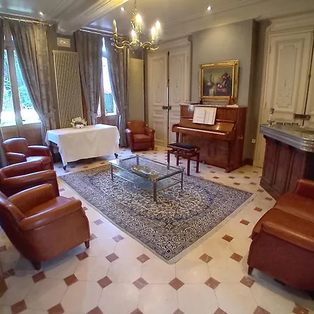 Particulier Des Canonniers בית הארחה סן-קוונטן