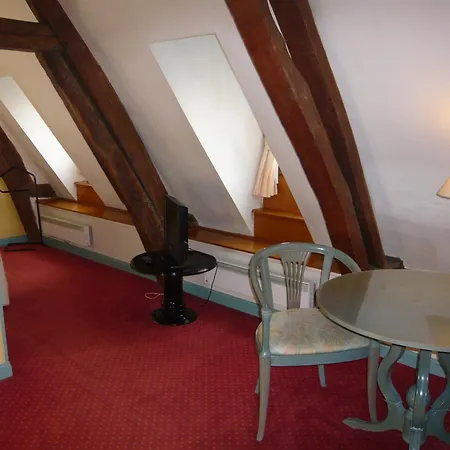 Gasthof Particulier Des Canonniers Saint-Quentin (Aisne)