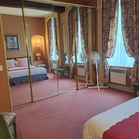 בית הארחה Particulier Des Canonniers סן-קוונטן